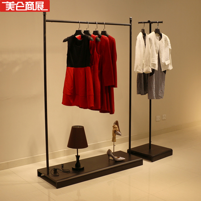 杭州美奐 專業服裝展示架與店鋪裝修設計服務，助力零售業升級