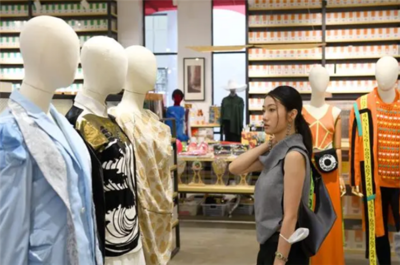 廣州十三行 珠三角傳統(tǒng)服裝產(chǎn)業(yè)的零售新紀(jì)元