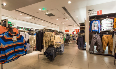 高端商場服飾連鎖店 零售服裝業的璀璨明珠